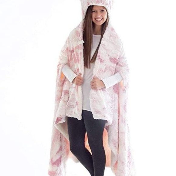 Other - Adult Reversible Unicorn Hooded Plush Wrap Blanket Pink White NWT